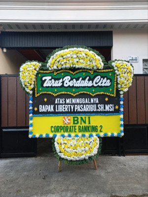 Papan Bunga Duka di Podorejo